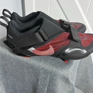 Nike SuperRep Cycle Black and Red Crimson Peloton Men’s Cycling Shoes Size 10